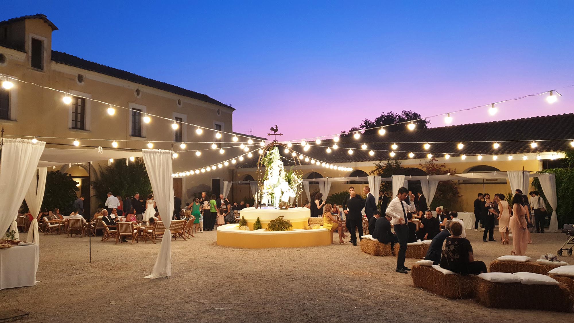 aperitivo_corte_morella_con_ospiti_lowres